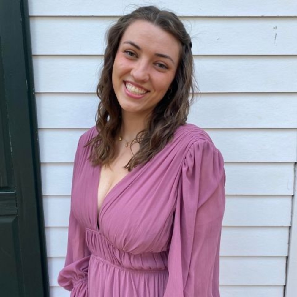 Meet your Posher, Hannah